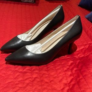 Cole Haan “The go-to stiletto pump” in black leather
